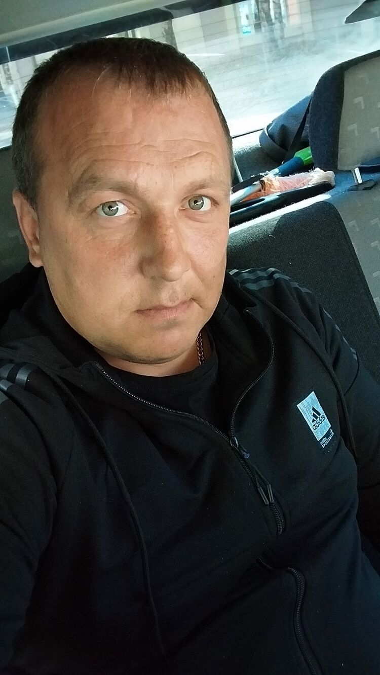  ,   Igor, 39 ,   ,   , c 