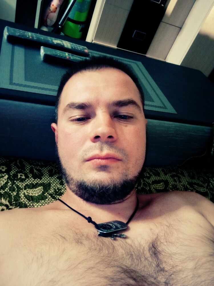  38722033  , 35 ,    -