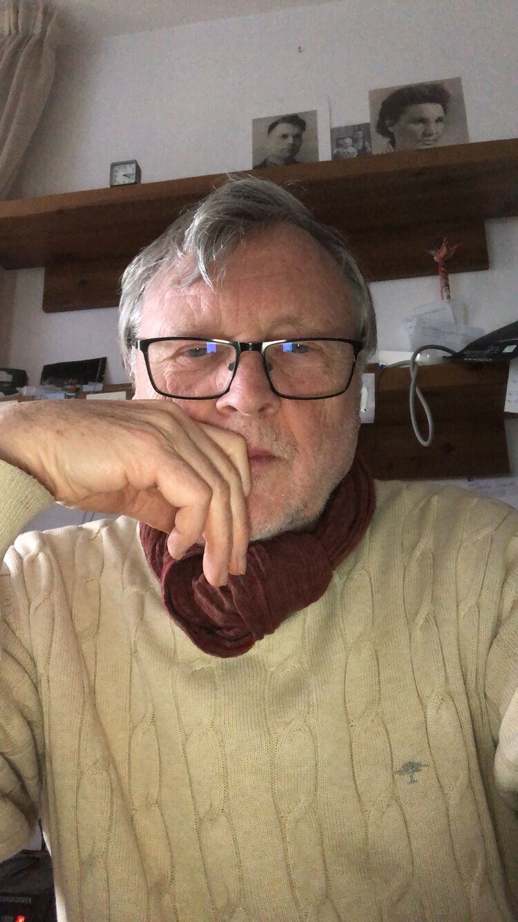 ���� 49757903 ������� ������, 68 ���, ���� ���������� � New Providence