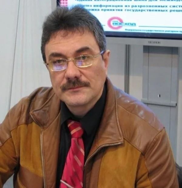  -,   Sergey, 50 ,   
