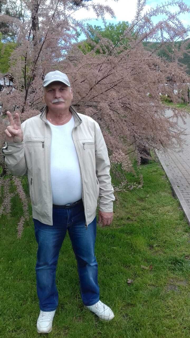  26918823  Sergei, 68 ,    
