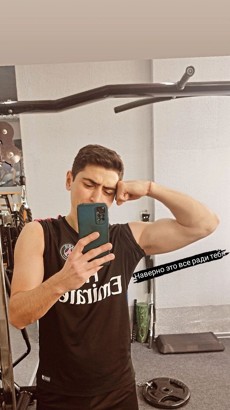  ,   Emilio, 23 ,   ,   