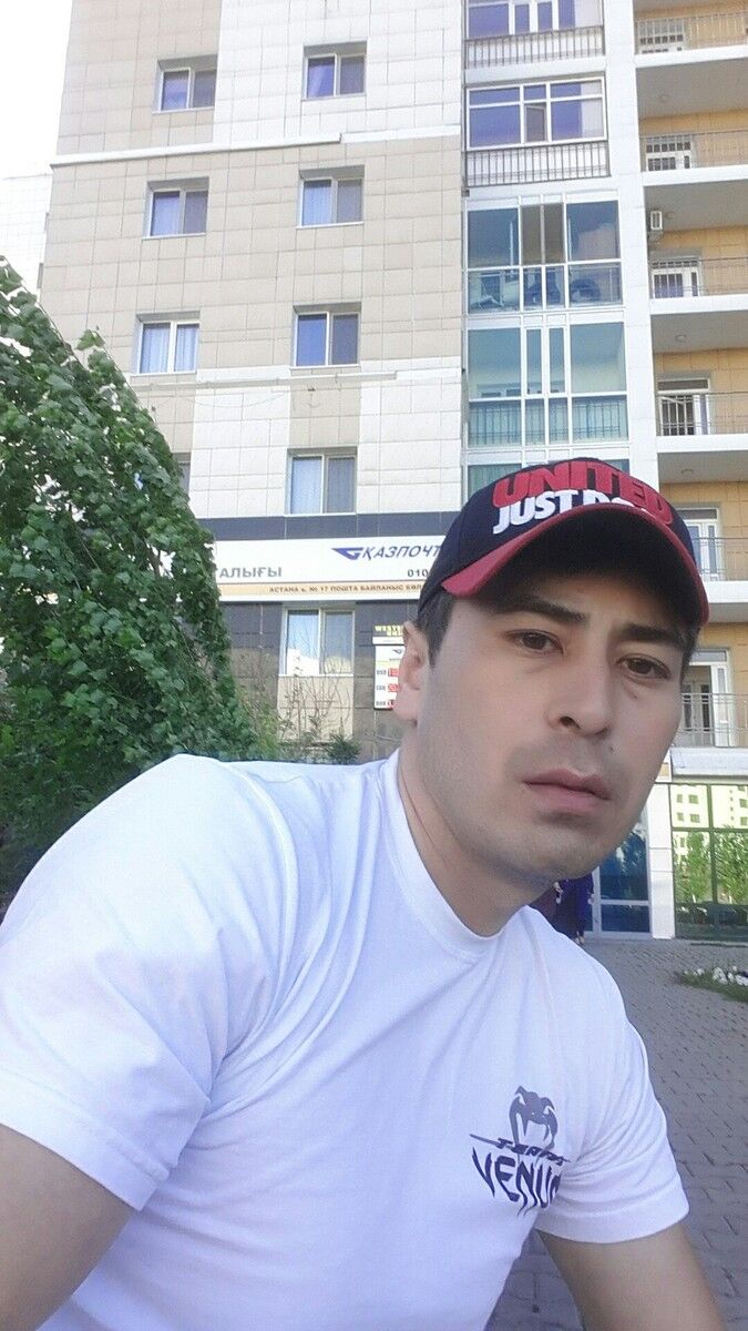 16496043  Adilhan, 40 ,    