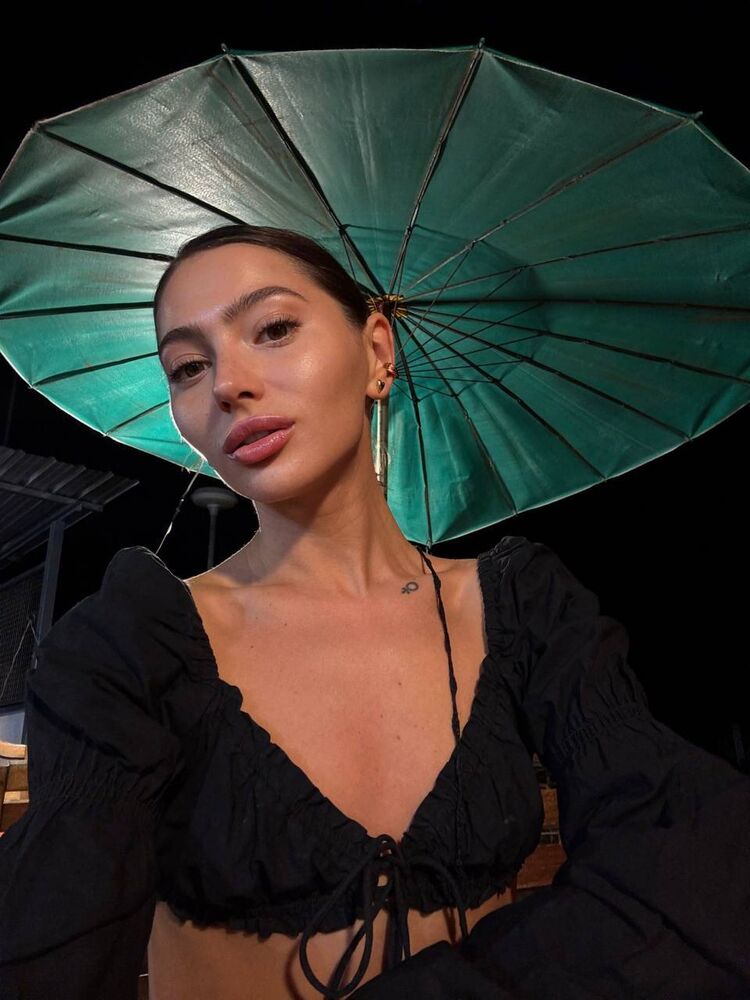  49569723  , 35 ,    -