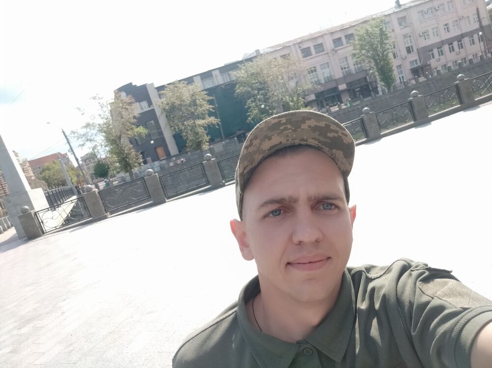  40756273  , 27 ,    -