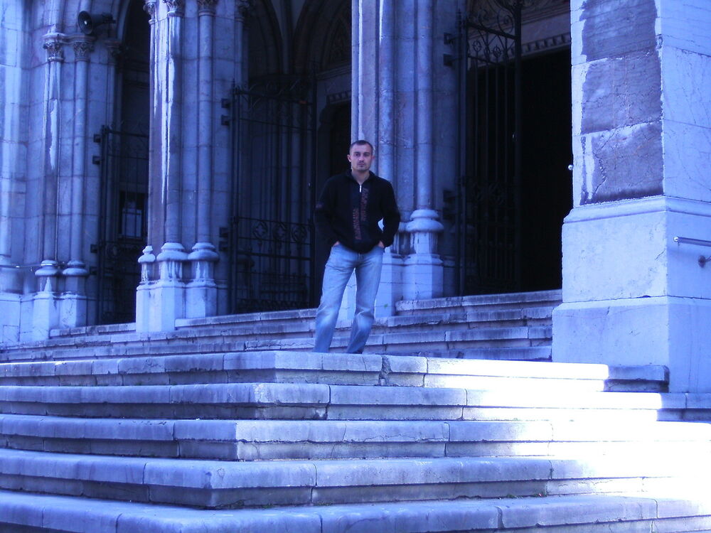  4569903  Dmitry, 45 ,    