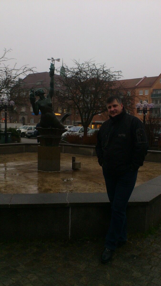  ,   Jurij, 62 ,   , 