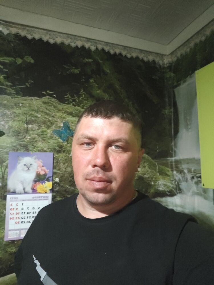  45989703  , 37 ,    