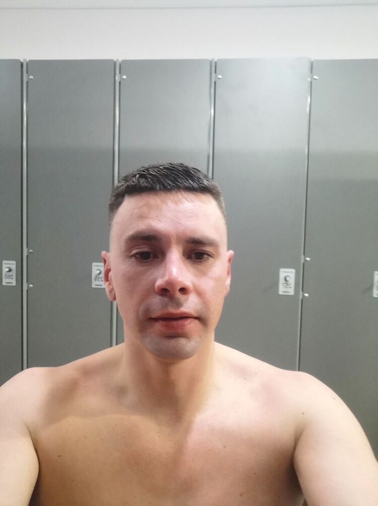  49789633  , 34 ,    