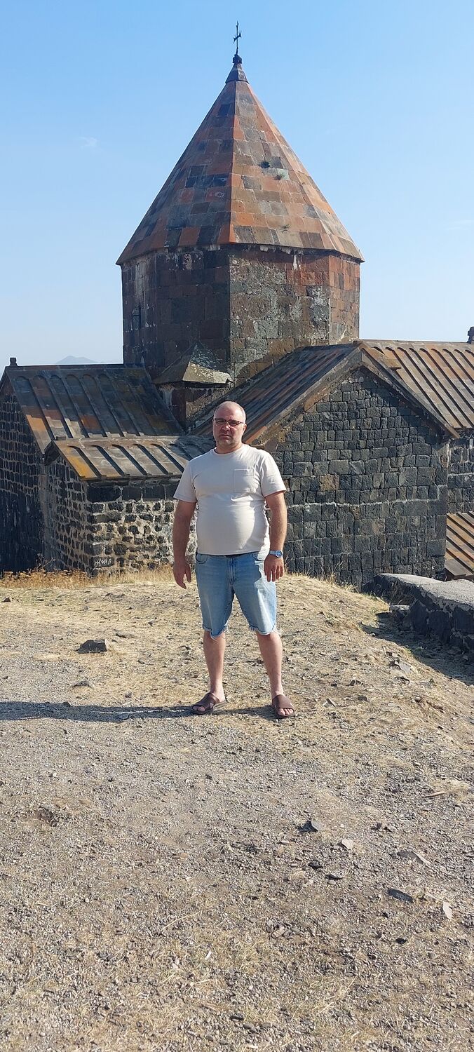  ,   GRIGOR, 44 ,   ,   