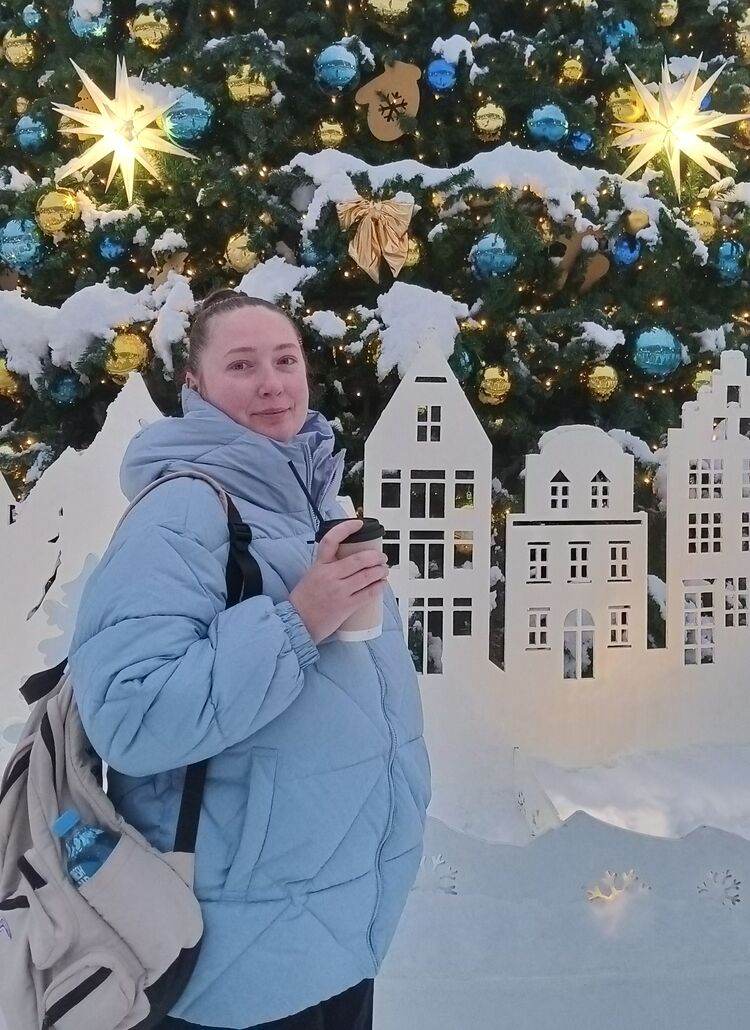  53958473  Oksana, 37 ,    