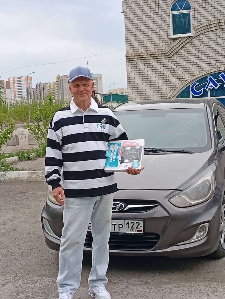  51515173  Viktor, 64 ,    