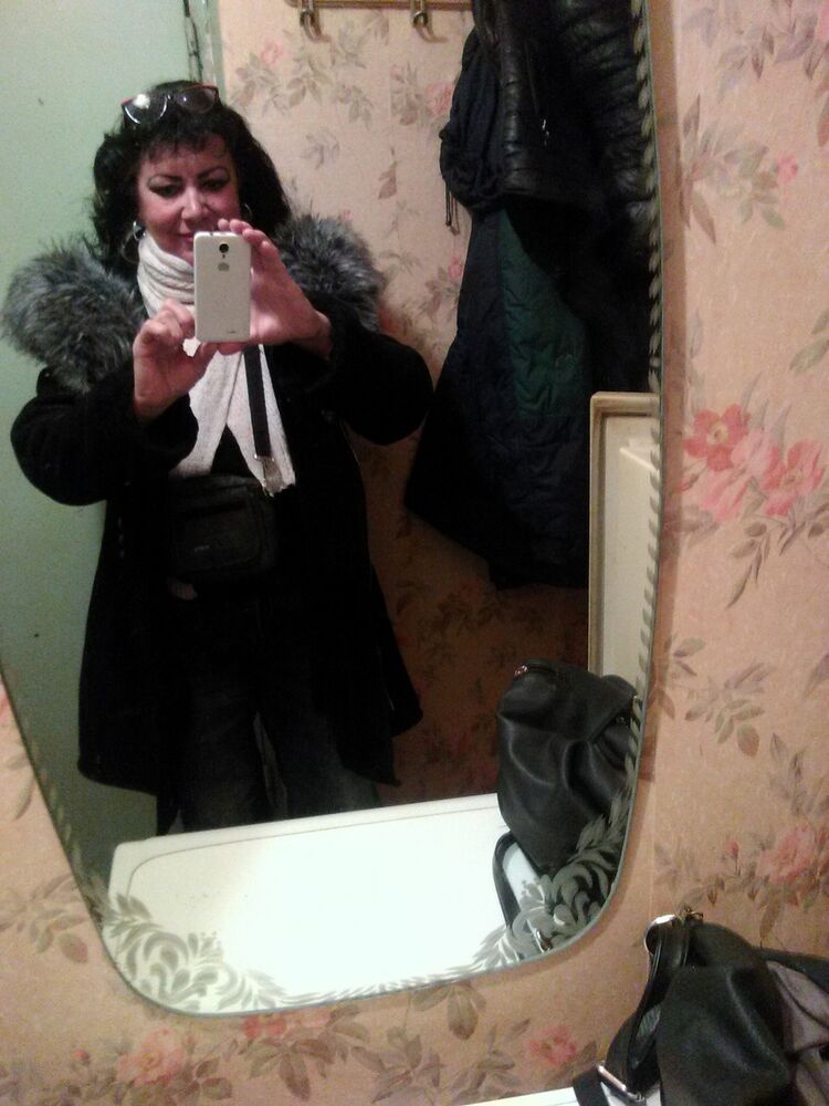  ,   Elena, 46 ,   ,   , c 