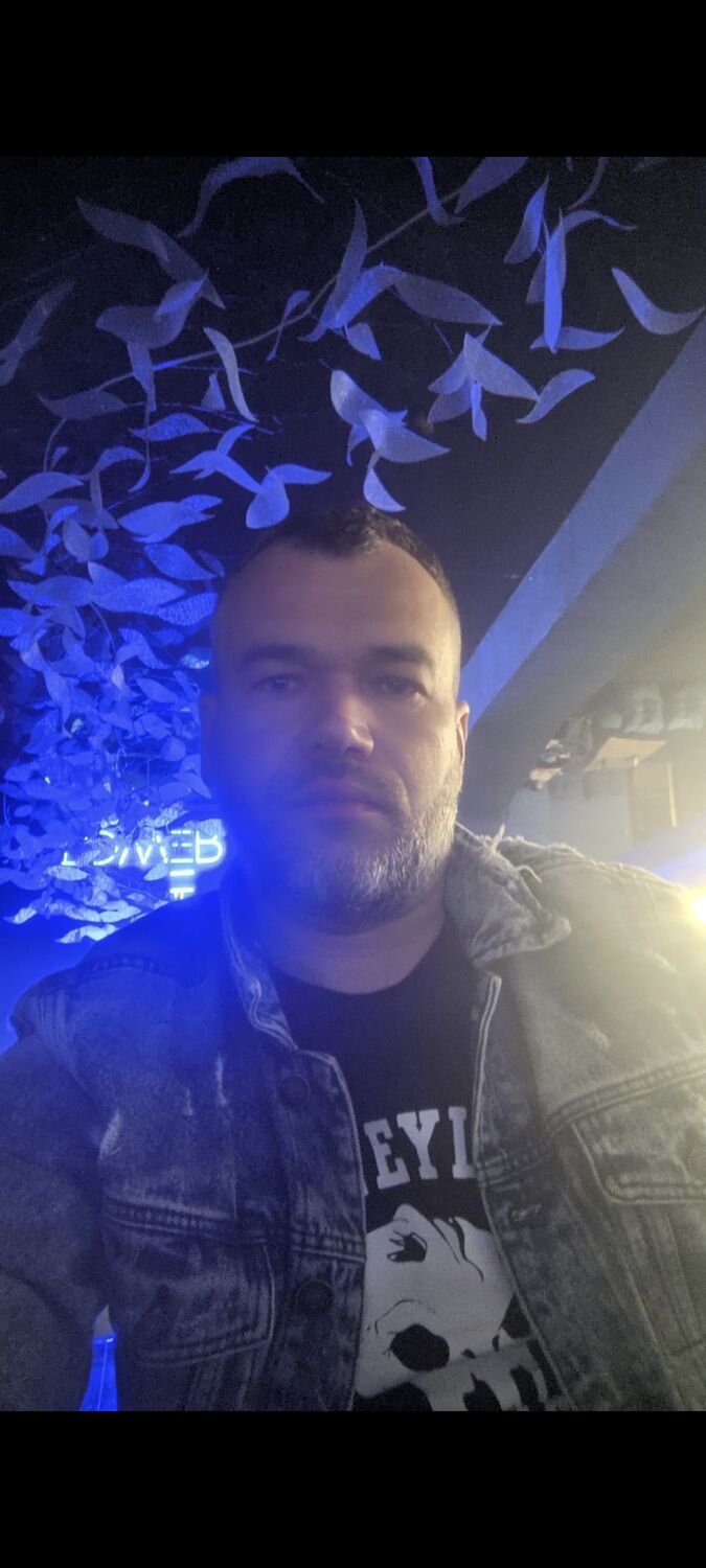  32363163  Hanter, 42 ,    -
