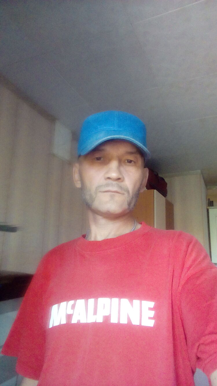  30099383  , 52 ,    