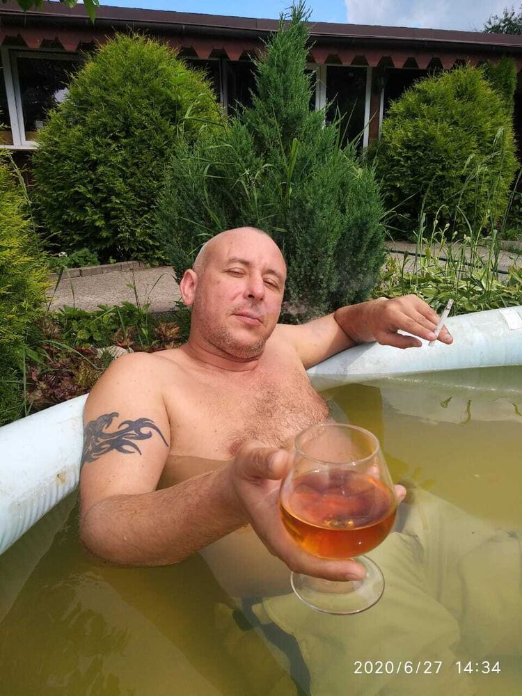  ,   Vadim, 44 ,   ,   , c 