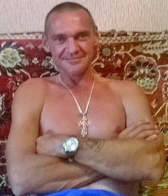  7697133  Valik, 54 ,    