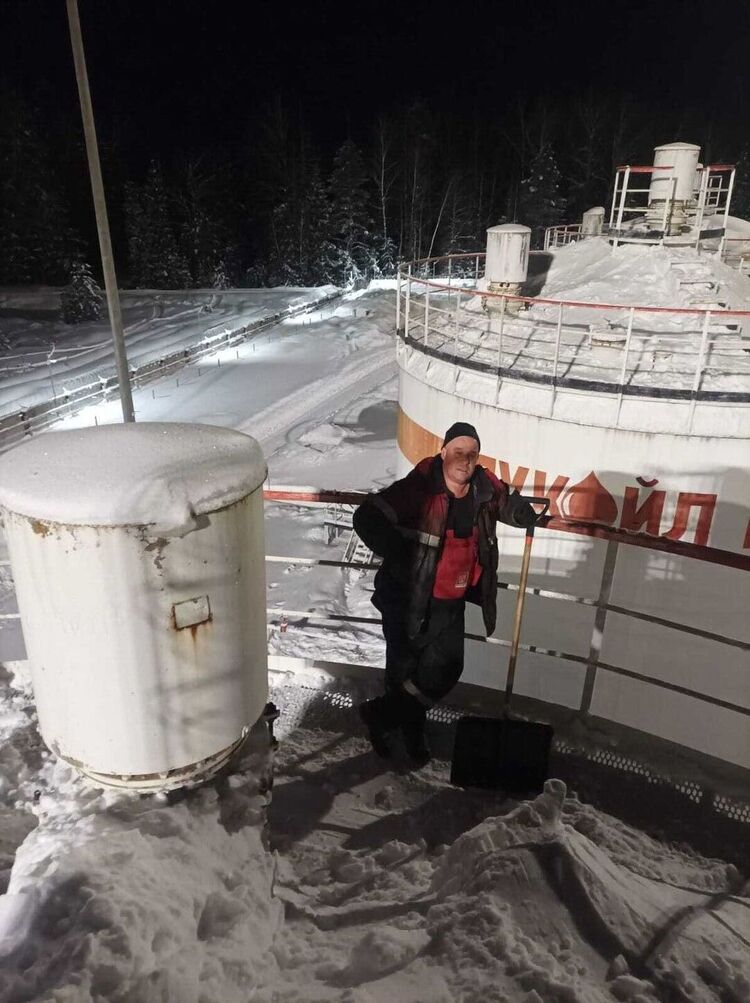 ���� 33169993 ������� ����, 42 ����, ���� ���������� � ���������