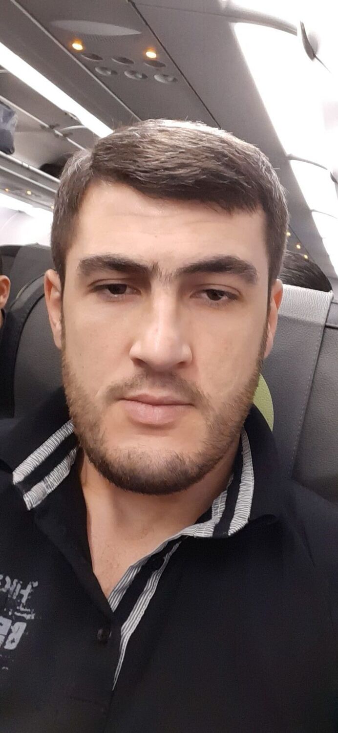  34377923  , 33 ,    