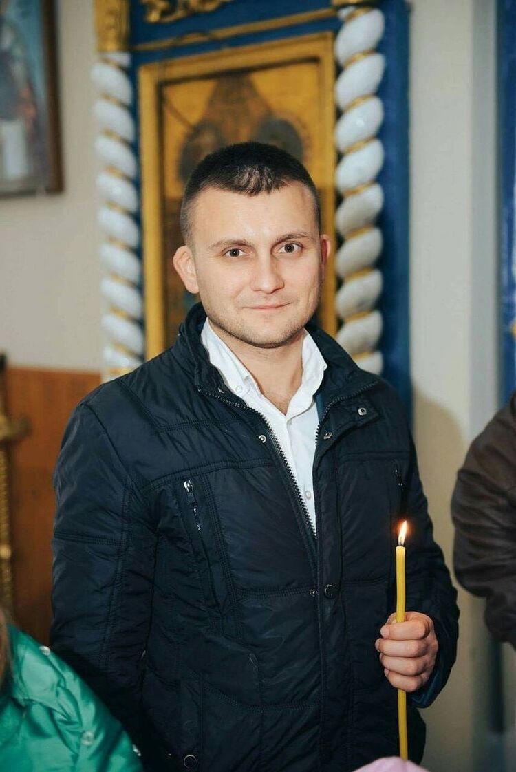 ���� 11610243 ������� Maxim, 37 ���, ���� ���������� � ��������