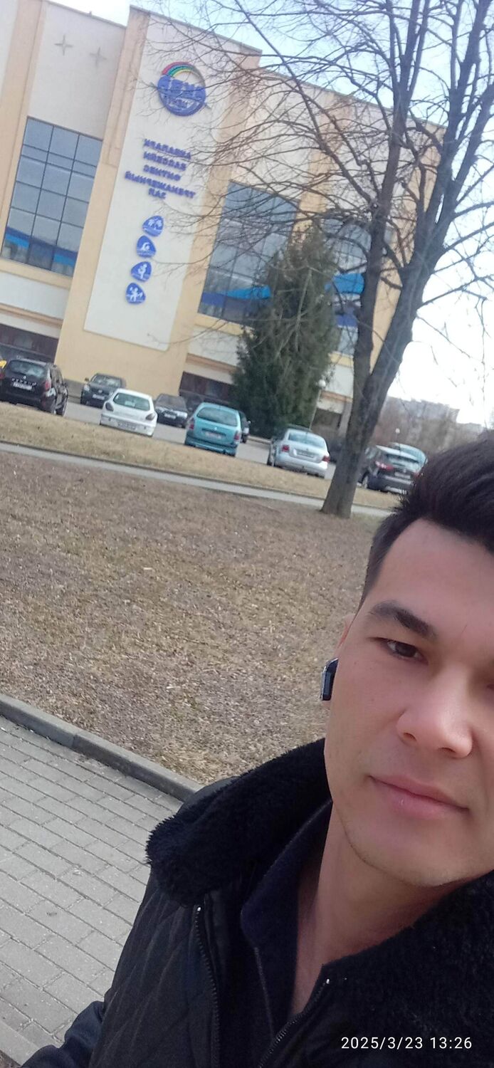  52805853  Mekan, 25 ,    