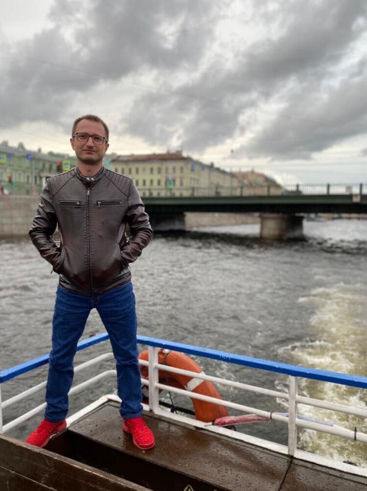 ���� 32916883 ������� ������, 37 ���, ���� ���������� � ������