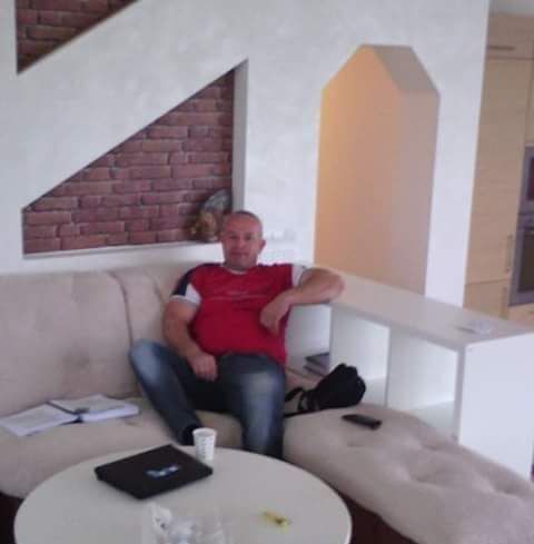  40895323  Rumen, 41 ,    