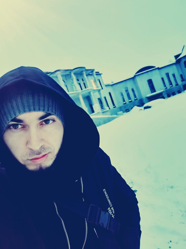  -,   Mehroj, 33 ,   ,   