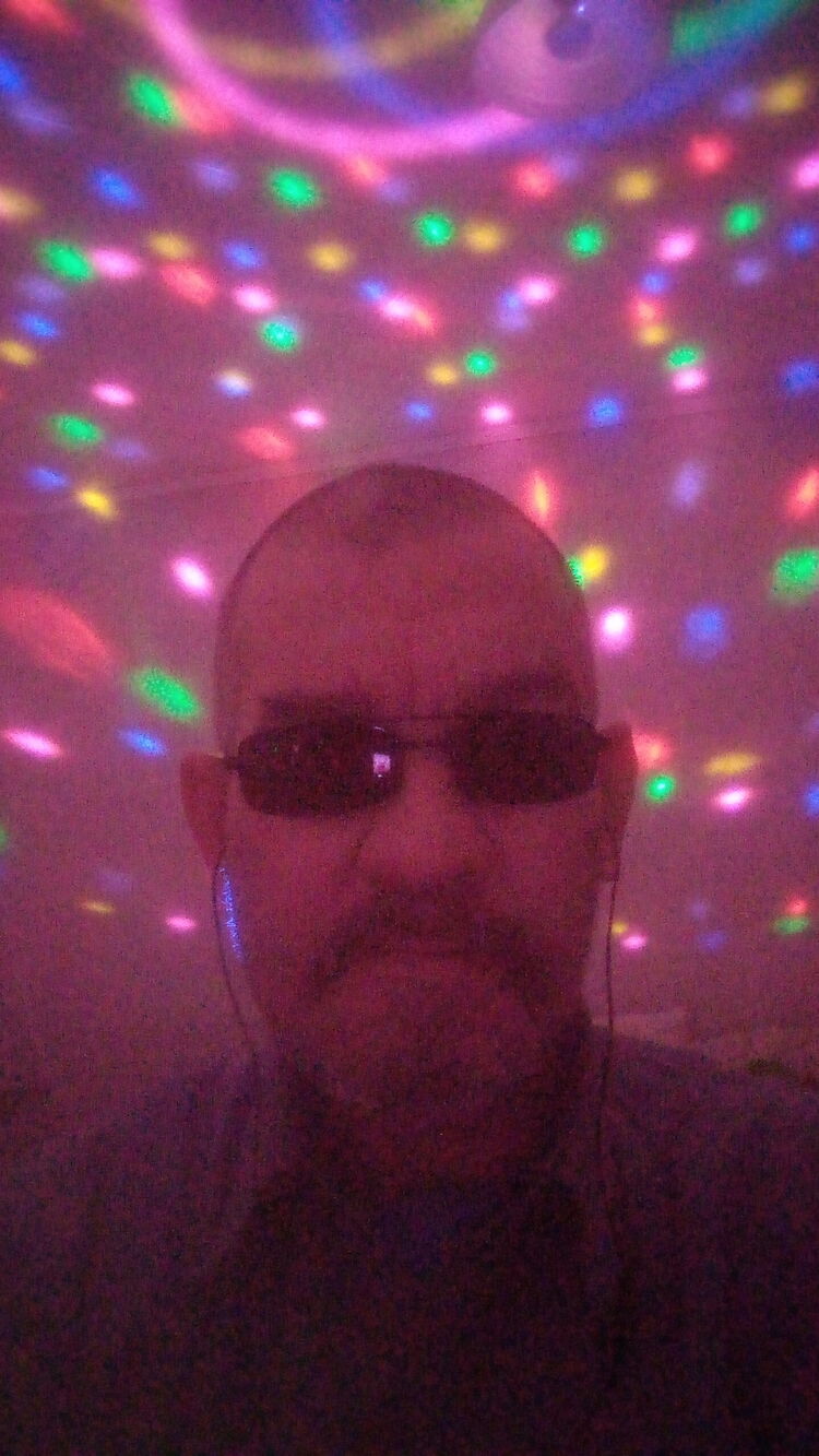  33280713  , 51 ,    