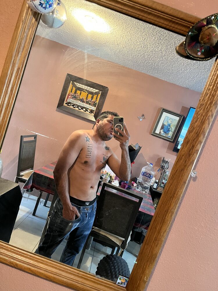  Melon,   Luis, 24 ,   ,   