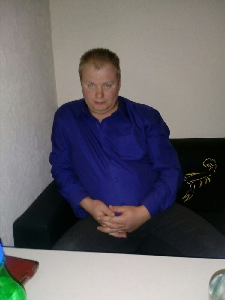 ,   Pasha, 34 ,   