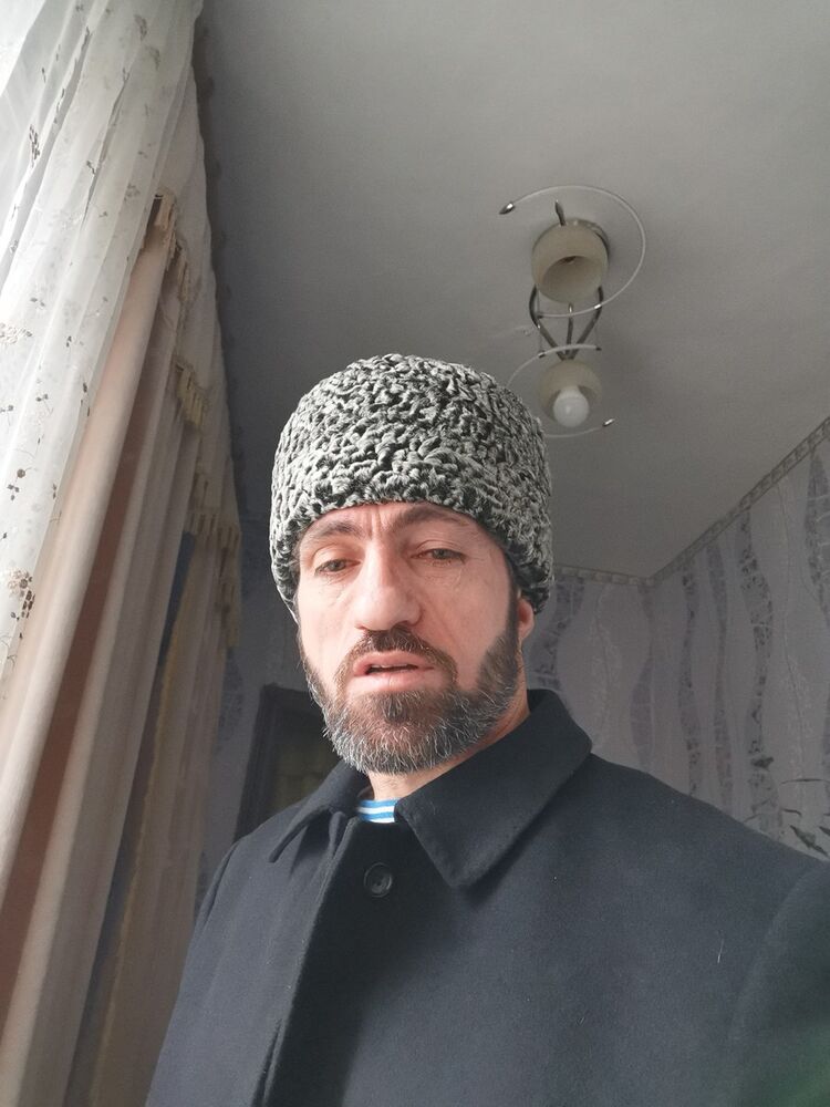  18451193  , 49 ,    -