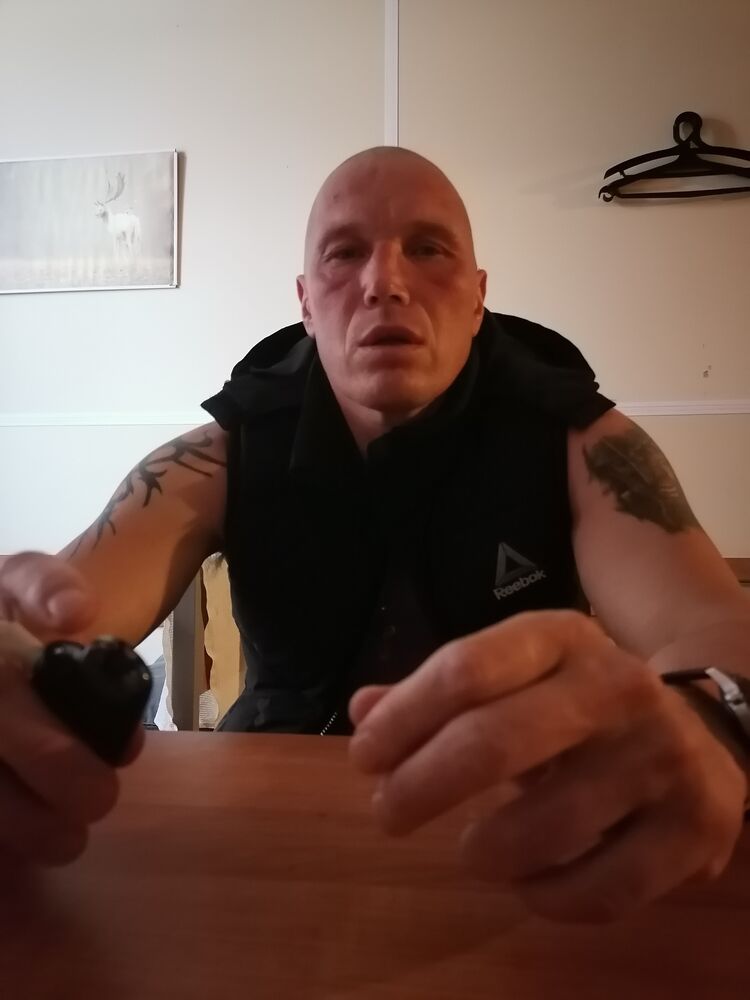  28981283  , 43 ,    