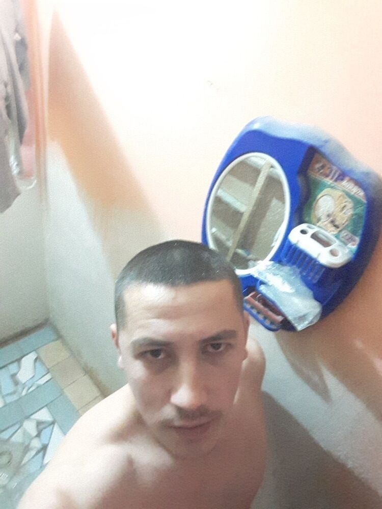  ,   Behruz, 35 ,   ,   , c 