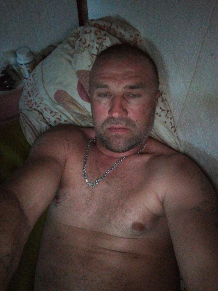  26456713  Jancsi, 45 ,    