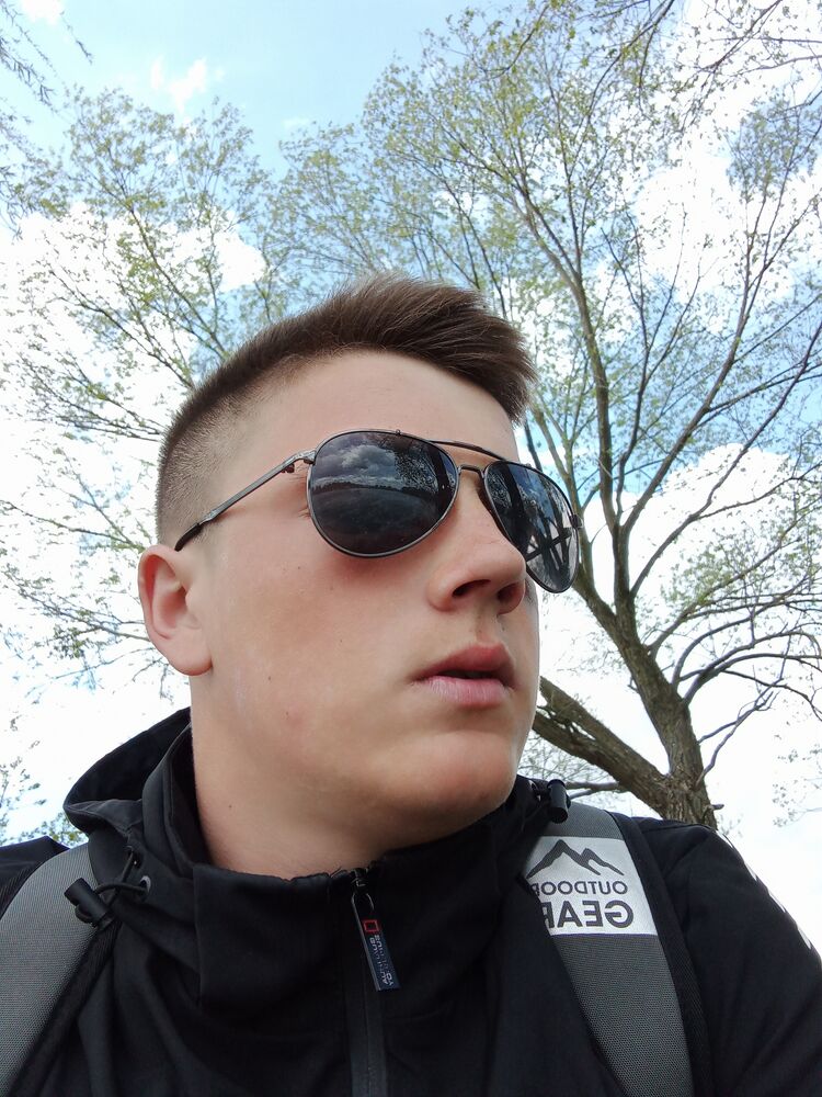  23725893  Vitalik, 23 ,    