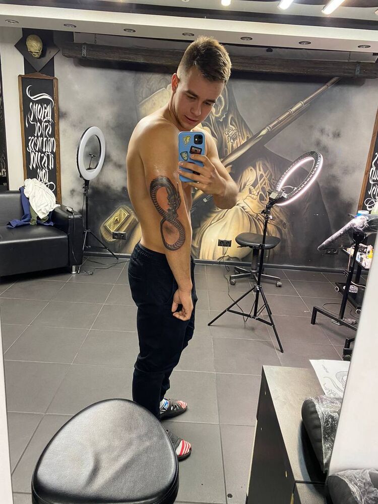 ���� 25315853 ����� Adri, 23 ����, ���� ���������� � ����������