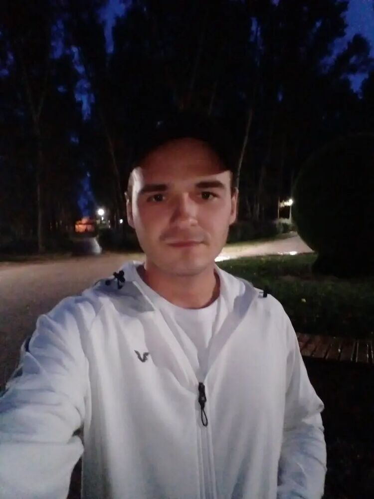  52288823  , 31 ,    