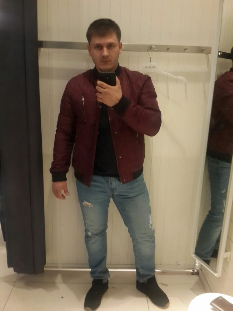  ,   Nikita, 31 ,   ,   , c , 
