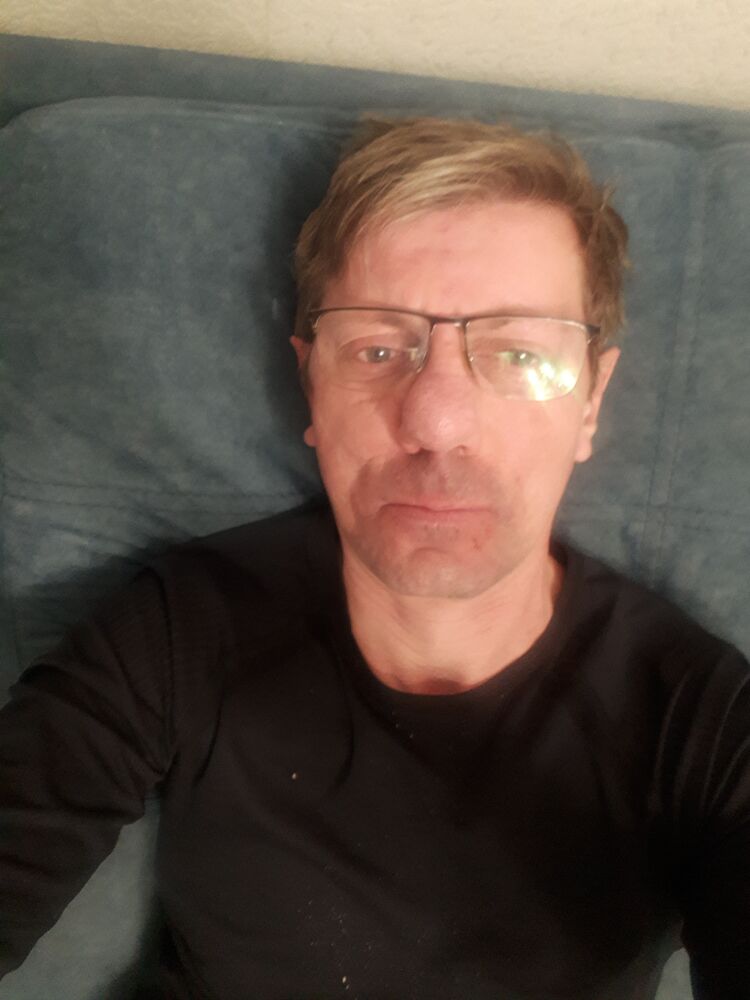  43047263  , 46 ,    