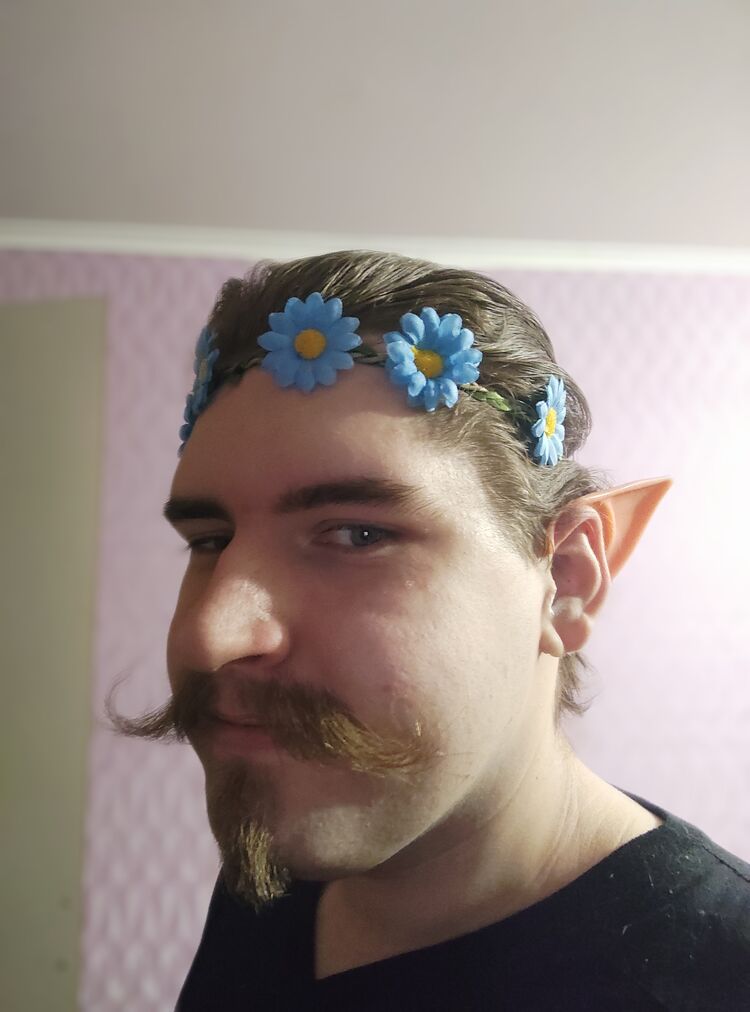  34400183  Vladimir, 30 ,    