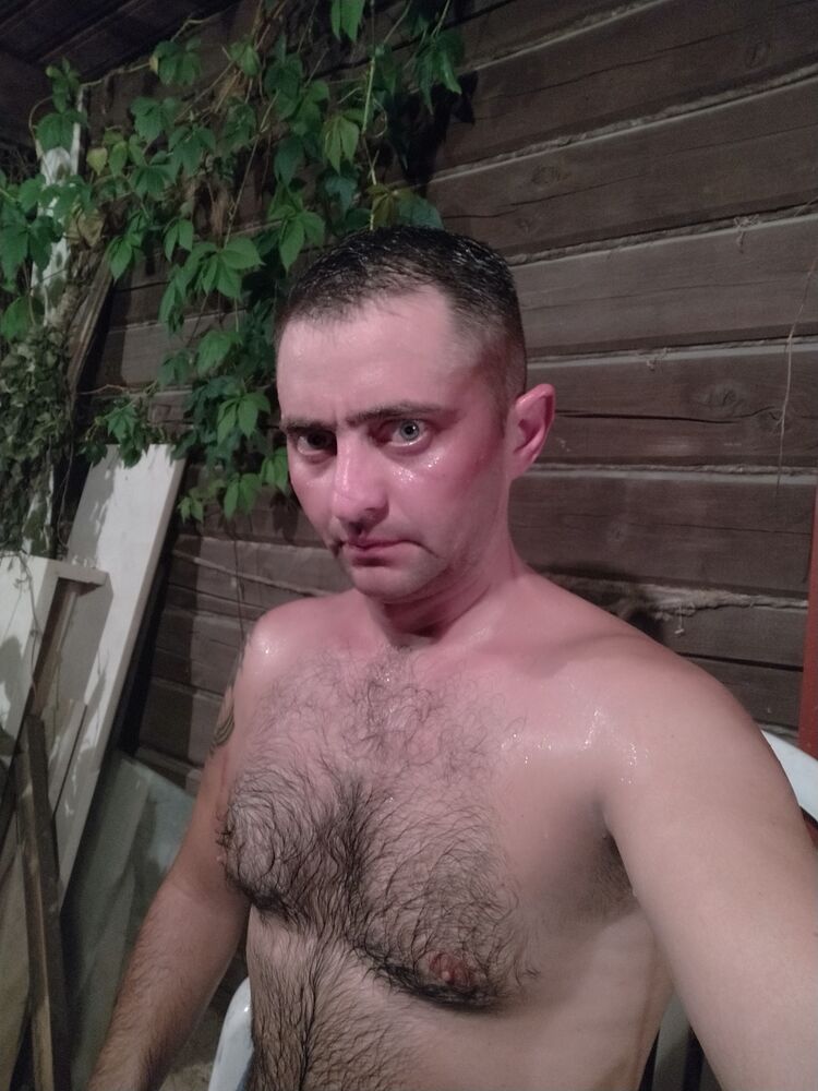  34108443  ALEX, 39 ,    