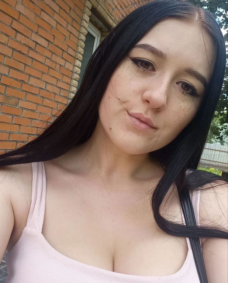  44872903  , 24 ,    