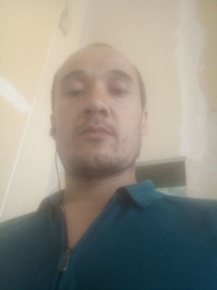  45632443  Umidjon, 37 ,    