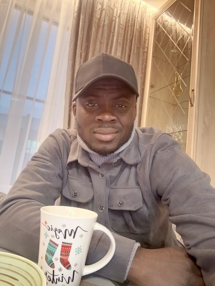  54460093  Bouba, 30 ,    