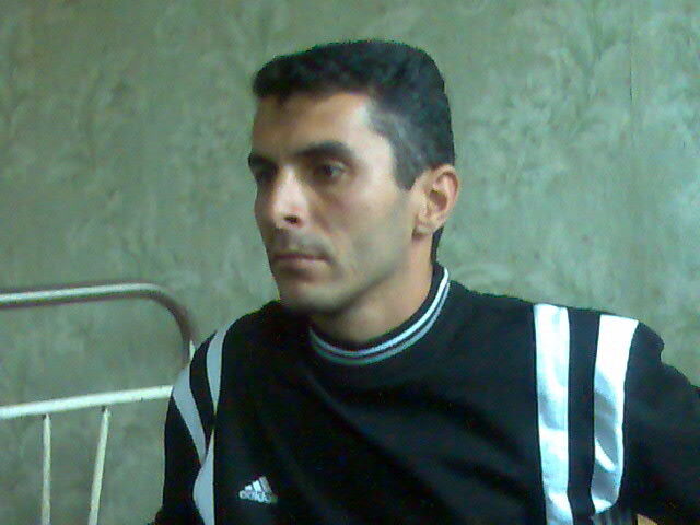  4421173  Djamal 1975, 45 ,    