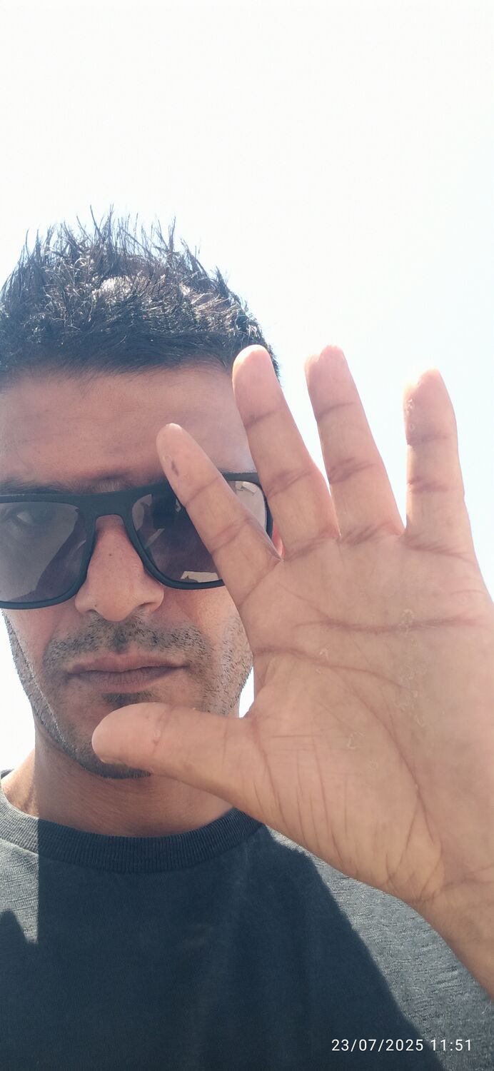  52935013  Sayed, 41 ,    