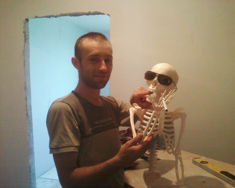  ,   Andrei, 41 ,   ,   , c 