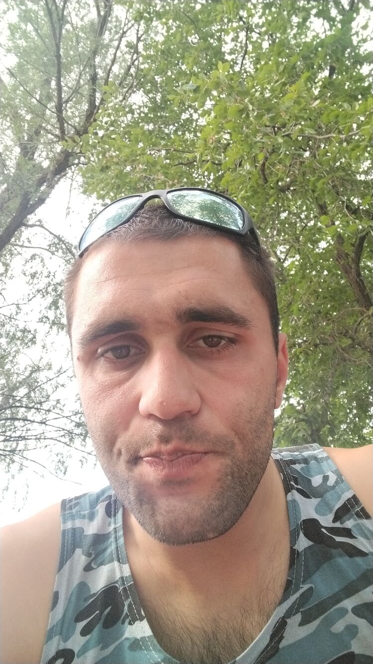  44803833  , 28 ,    