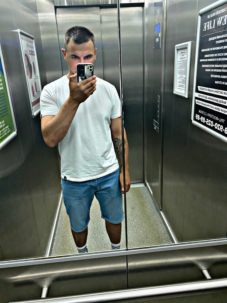  47074733  , 27 ,    